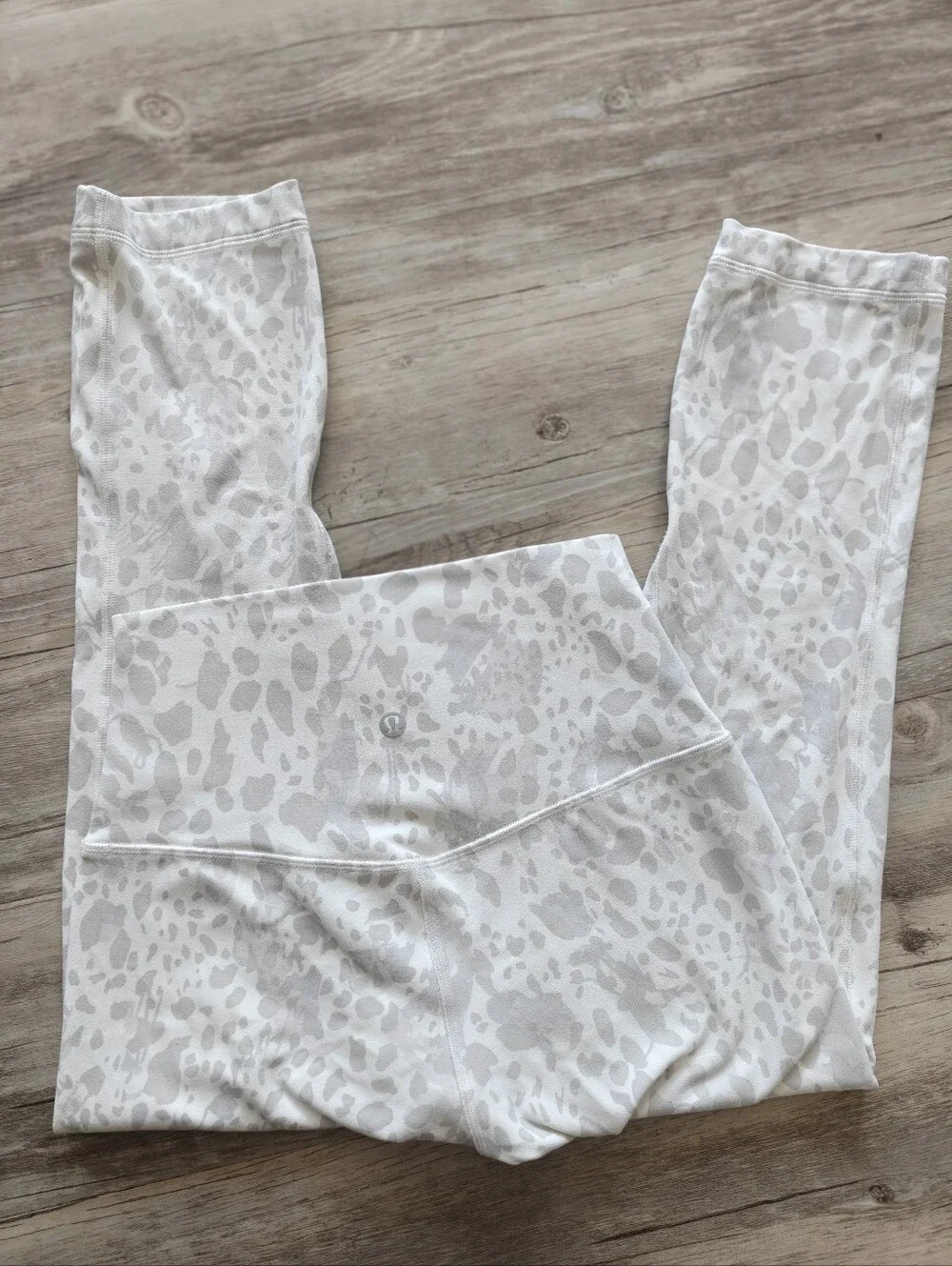 Lululemon Align High-Rise Crop 21
